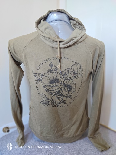 Ladies green sweatshirt